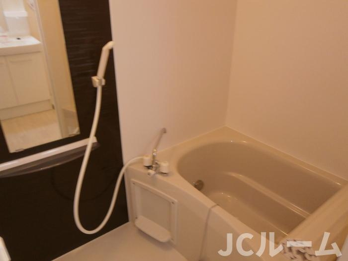 ラグナタウン鴨島の浴室