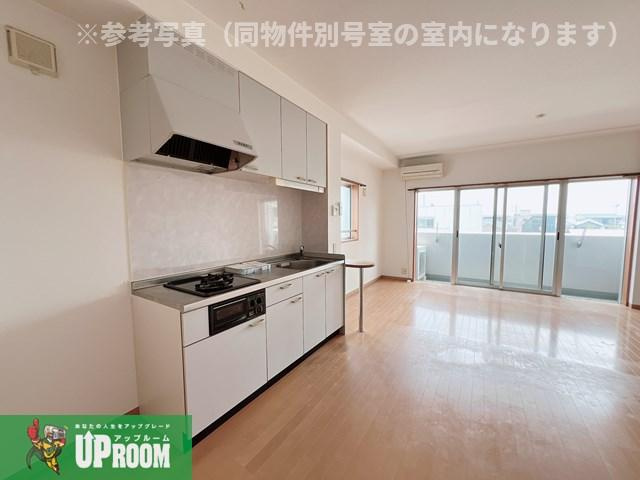 CASA KITANAGOYAの居間・リビング