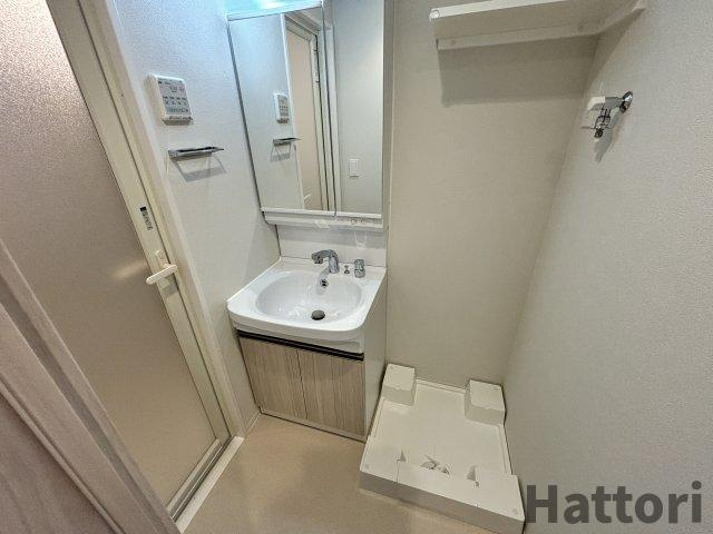 ブランシエスタ天満の独立洗面台