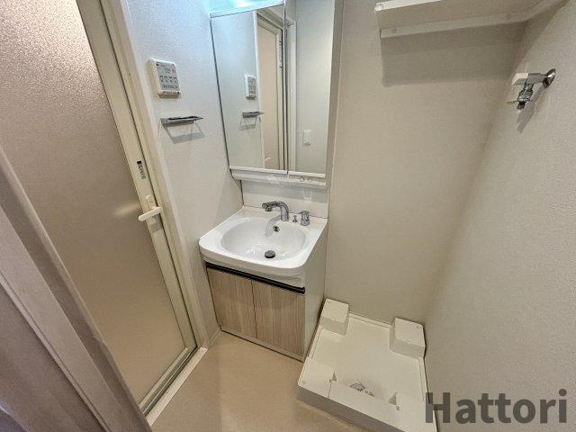 ブランシエスタ天満の独立洗面台