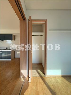 【収納】 | ボヌールー高井戸東2丁目ー | 洋室5.2帖　収納※クリーニング中の写真