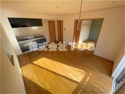 【居間・リビング】 | ボヌールー高井戸東2丁目ー | LDK10.8帖※クリーニング中の写真