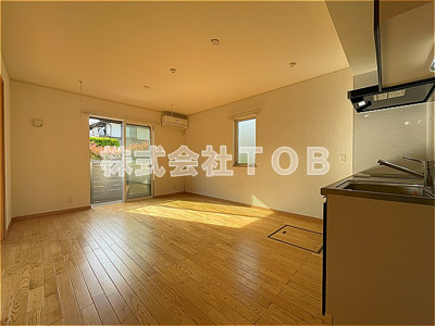 【居間・リビング】 | ボヌールー高井戸東2丁目ー | LDK10.8帖※クリーニング中の写真