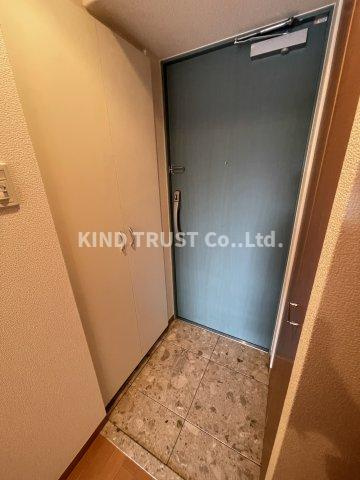 エスリード御堂筋梅田の玄関|落ち着いた玄関です