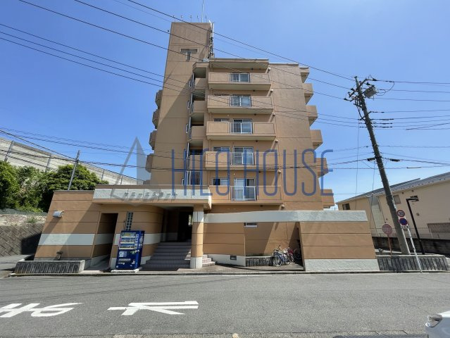 サニーエステートの外観