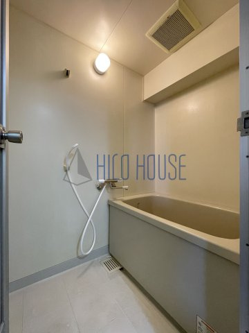 サニーエステートの浴室