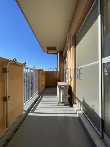 サニーエステートのバルコニー