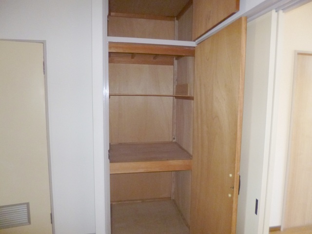 市川第二マンションの収納|しっかり収納あります。