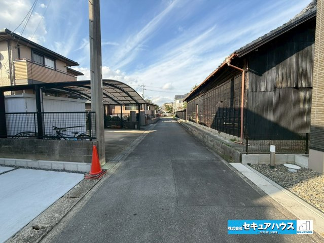 【今からご案内可能】豊明市沓掛町荒井　全1棟の前面道路含む現地写真|事前予約にて現地ご見学いただけます！お気軽にお問い合わせください♪
■株式会社　セキュアハウス　豊明支店■
住宅ローンに強く、知識、経験豊富なスタッフ在籍
お客様に寄り添い、ご成約後もサポート致します