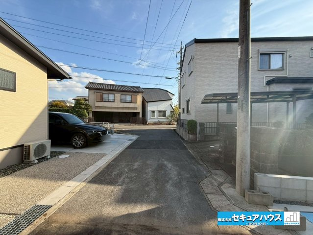 【今からご案内可能】豊明市沓掛町荒井　全1棟の前面道路含む現地写真|事前予約にて現地ご見学いただけます！お気軽にお問い合わせください♪
■株式会社　セキュアハウス　豊明支店■
住宅ローンに強く、知識、経験豊富なスタッフ在籍
お客様に寄り添い、ご成約後もサポート致します
