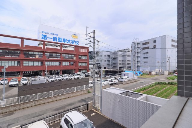 ザシダーハウスバイサヴォイ　3階の展望|別号室のものになります。現状優先。