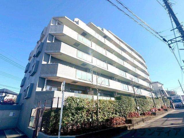 ゼファー北松戸マークフォートの外観|ドキドキの新生活も、安心してスタート。ぴったりの住まいを見つけませんか？クランディアが一緒に住まい選びをサポートします‼　まずは、お気軽にお問合せください　＃クランディア