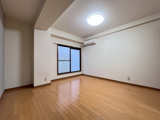 ロイヤルあびこの寝室