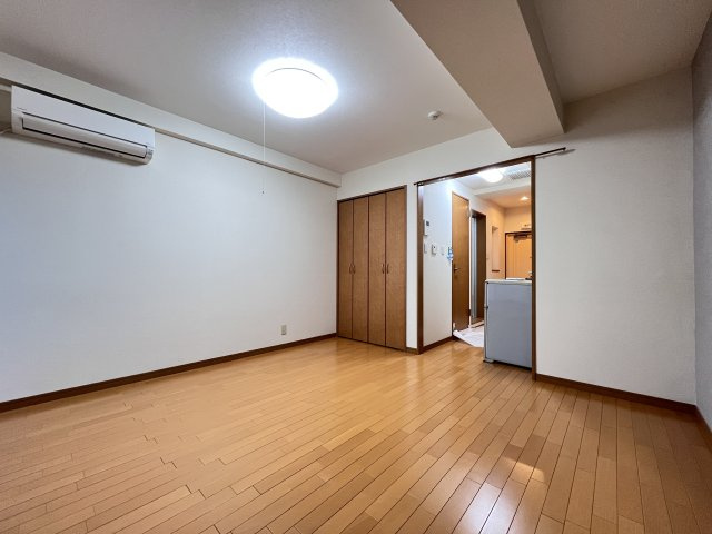ロイヤルあびこの居間・リビング