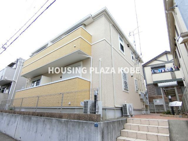 サニー離宮前の外観