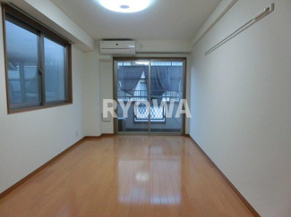 【居間・リビング】 | ヴェルトゥール浅草橋 | 掲載の写真は退去前の写真となります。