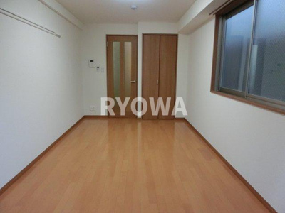 【居間・リビング】 | ヴェルトゥール浅草橋 | 掲載の写真は退去前の写真となります。