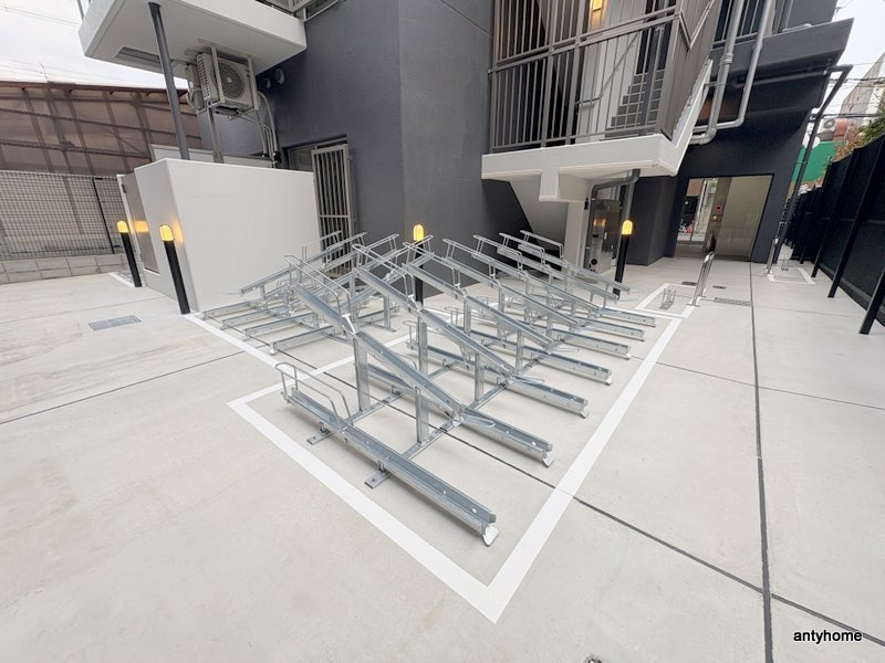 エグゼ大阪CITYルーエ　仲介手数料無料の駐車場