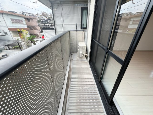 ディアス初月のバルコニー