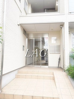 【エントランス】 | プチ・ハウス大久保 | エントランスです。