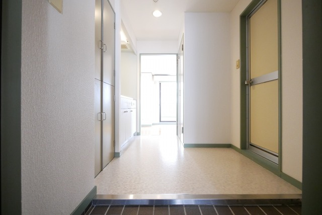 ゴックス南森町の玄関