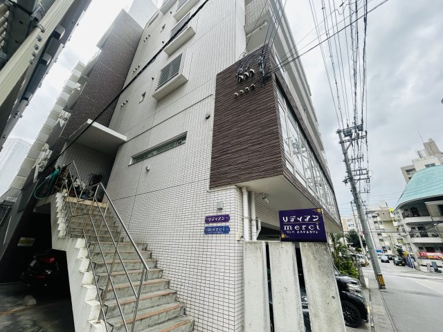 フォレストKの外観