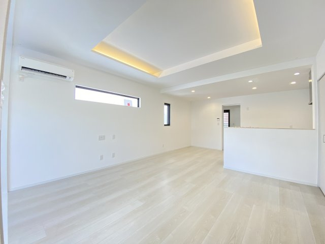 北谷町吉原Ⅲ（全2棟）2号棟の居間・リビング|※同仕様写真です