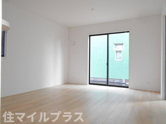 【居間・リビング】 | 郡山市開成5丁目新築一戸建て3棟 | 使いやすいリビングです