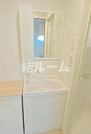 足立区東和４丁目の賃貸マンションの独立洗面台|別号室参考写真