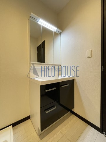 El alivioの洗面所