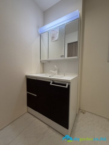 平塚市河内　新築戸建　全6棟4号棟の独立洗面台