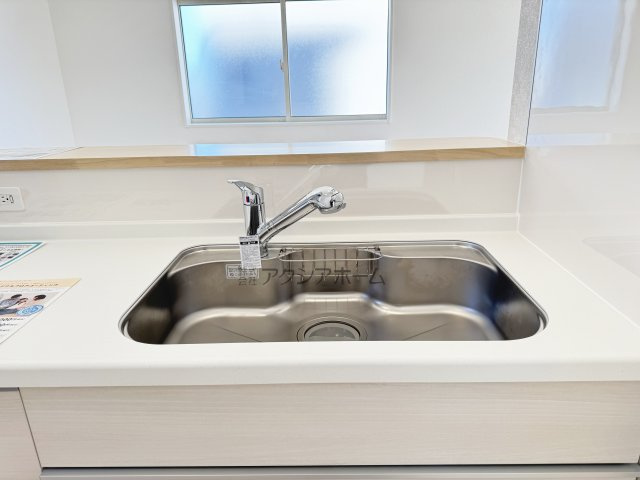 飯能市双柳・全14棟　新築一戸建　9号棟　～LDK16.5帖～のキッチン