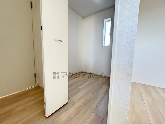 飯能市双柳・全14棟　新築一戸建　9号棟　～LDK16.5帖～の収納|2階　洋室　8.5帖のウォークインクローゼット