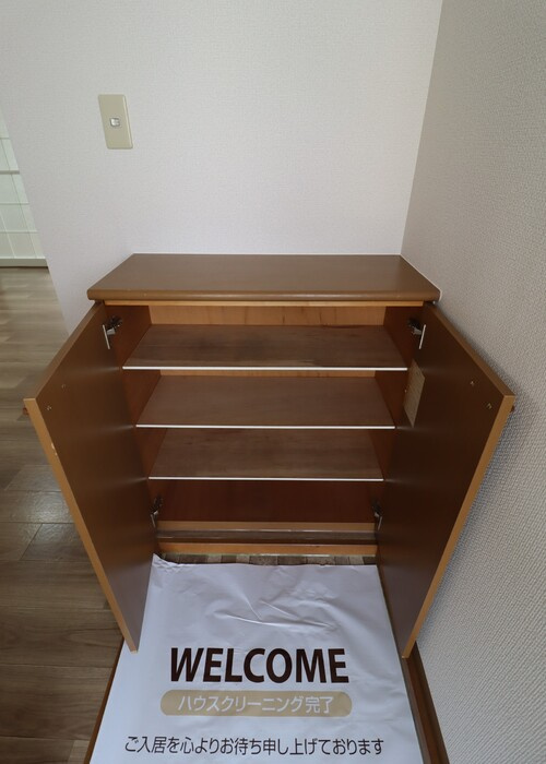 グリーンフィールズ　A棟の玄関