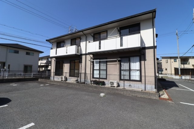 グリーンフィールズ　A棟の外観