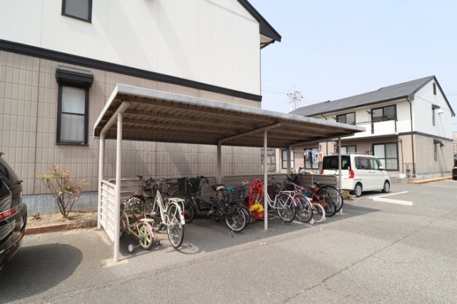 グリーンフィールズ　A棟