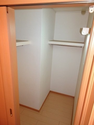 クローバーコートの収納