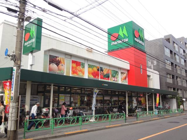 メゾン・ド・マジョレの周辺