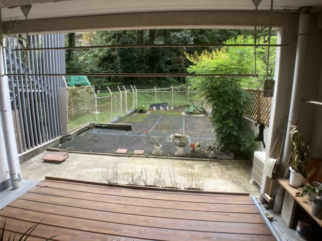 【庭】 | 伊都の里シャトーアリス