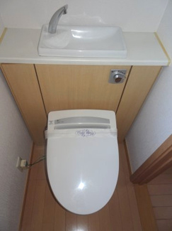 【トイレ】 | 川西市南野坂1丁目3の5　中古一戸建て