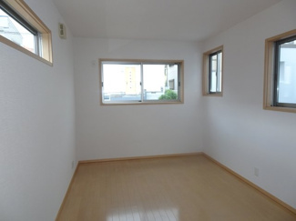 【洋室】 | 川西市南野坂1丁目3の5　中古一戸建て