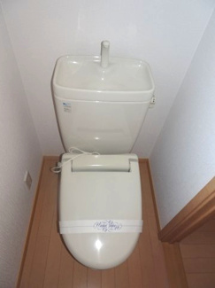 【トイレ】 | 川西市南野坂1丁目3の5　中古一戸建て