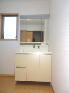 【洗面所】 | 川西市南野坂1丁目3の5　中古一戸建て