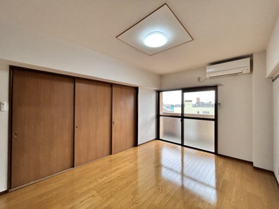 【居間・リビング】 | リバティ