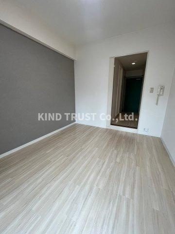 グランディ梅田北の居間・リビング|使いやすいリビングです