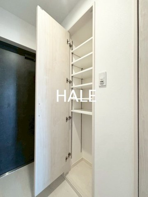 【玄関】 | ラフィーネ博多南