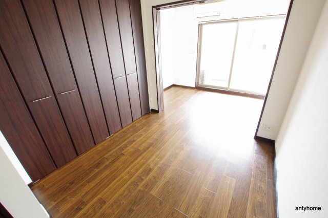 S-RESIDENCE淀屋橋 仲介手数料無料の居間・リビング