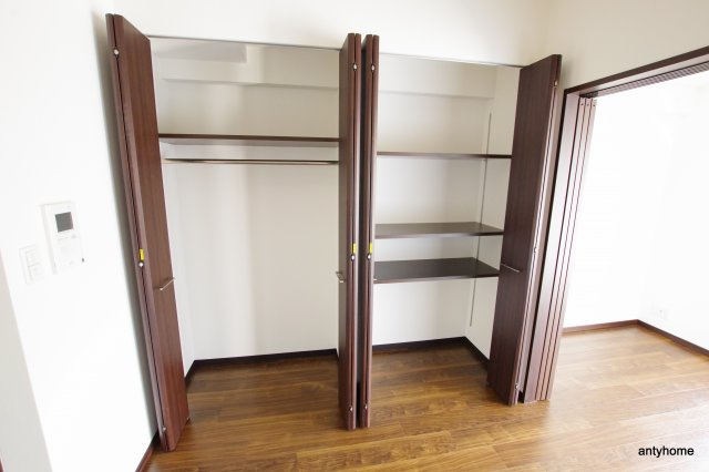 S-RESIDENCE淀屋橋 仲介手数料無料の収納