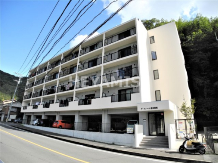 デ・クメール蛍茶屋東