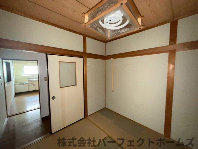 御幸東町中古戸建の和室|和室があれば客間としても活用できます